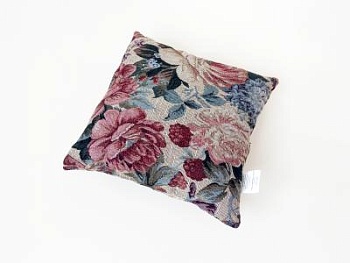 ПОДУШКА Декор стеганная 48*48 (п\э)